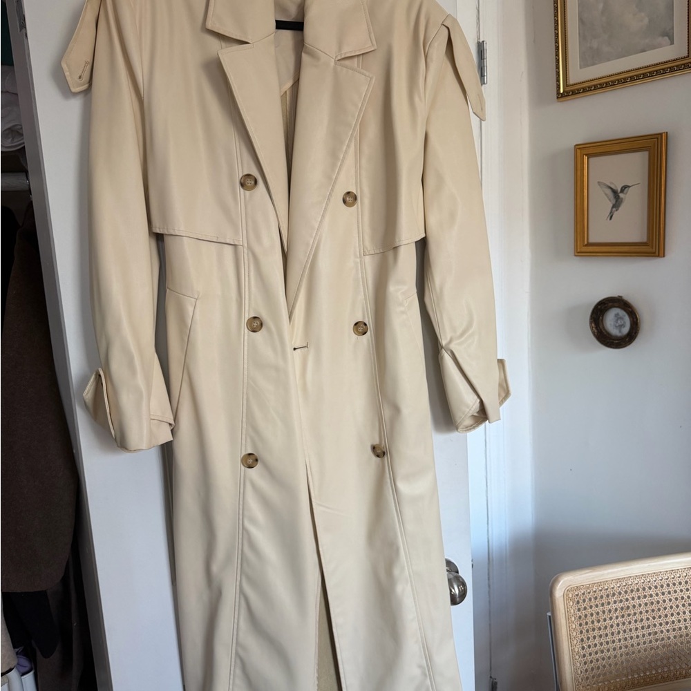 Elegant Cream Double-Breasted Women's Coat